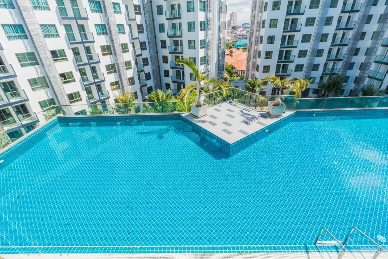 Arcadia Beach Resort By Psr Pattaya ภายนอก รูปภาพ